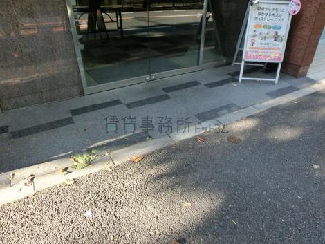 正面玄関