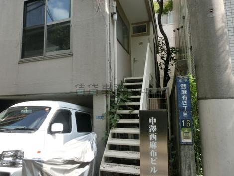 正面玄関