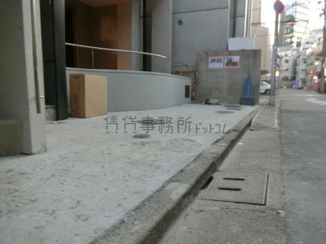 正面玄関