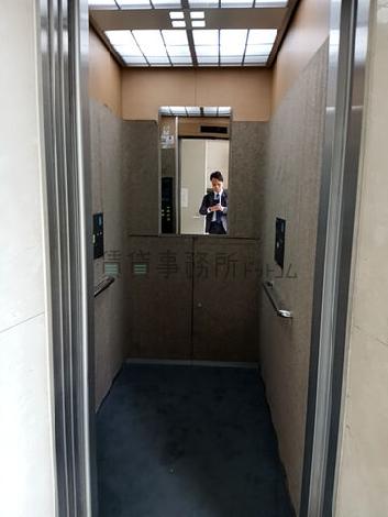 エレベーター