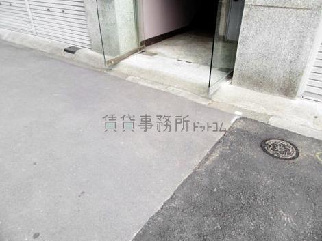 正面玄関