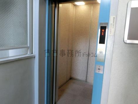 エレベーター