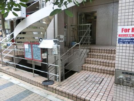 正面玄関