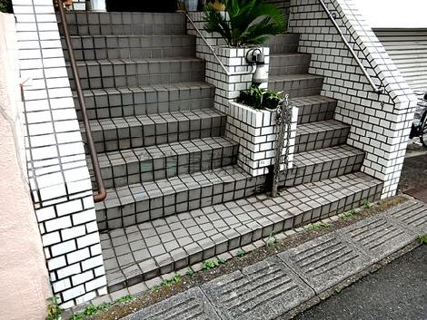 正面玄関