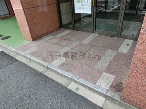 正面玄関