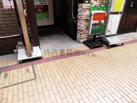 正面玄関