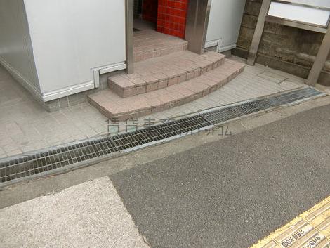 正面玄関