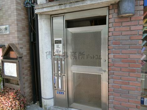 正面玄関