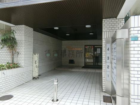 正面玄関