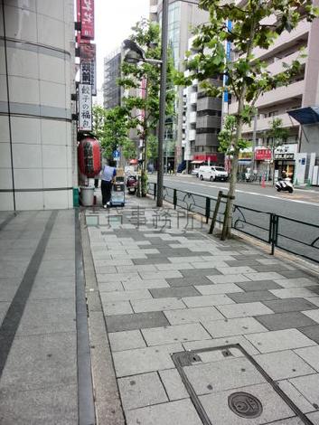 歩きやすそうな通りです