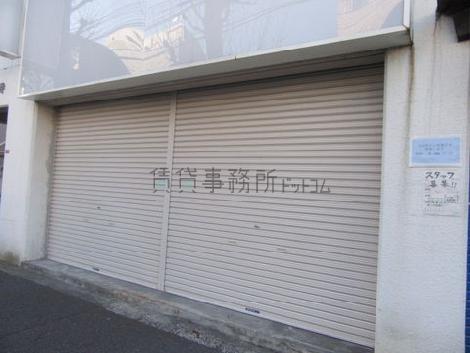 正面玄関