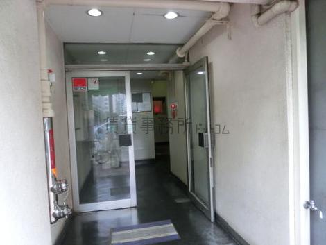 正面玄関