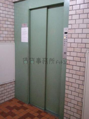 エレベーター