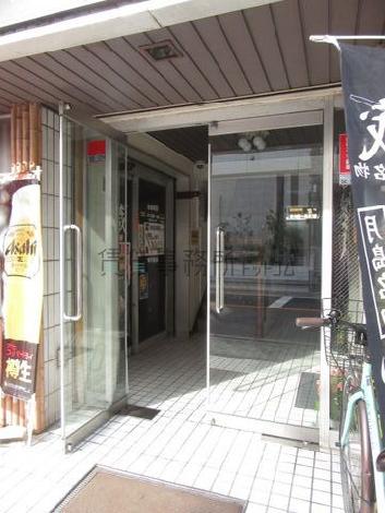 正面玄関