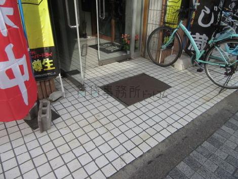 正面玄関