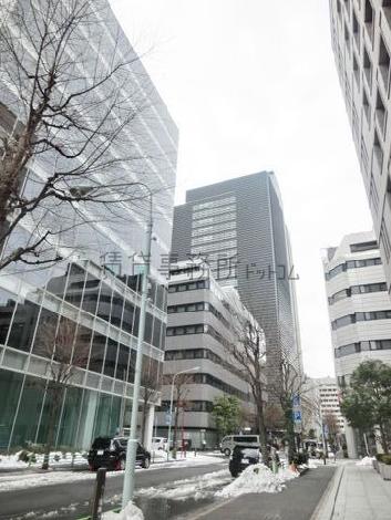 三越前駅方面