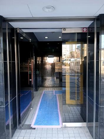 正面玄関