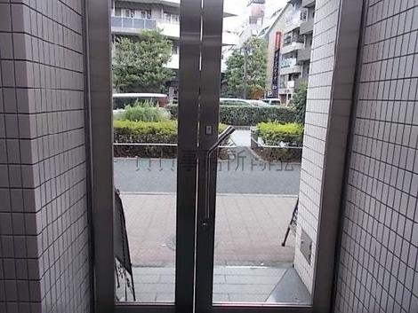 正面玄関