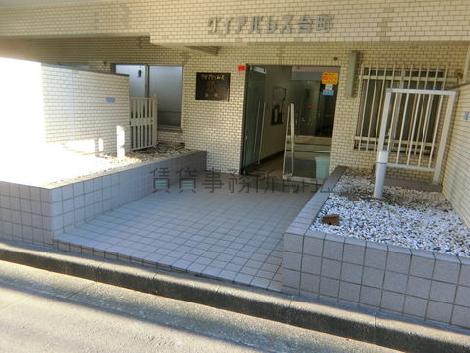 正面玄関