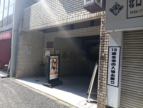 正面玄関