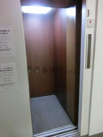 エレベーター