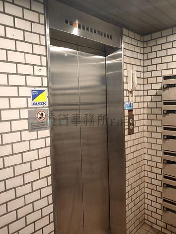 エレベーター