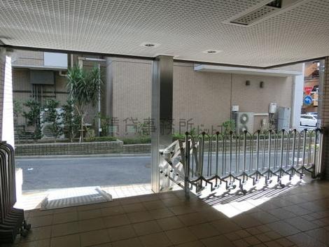 正面玄関