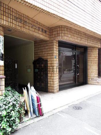 正面玄関