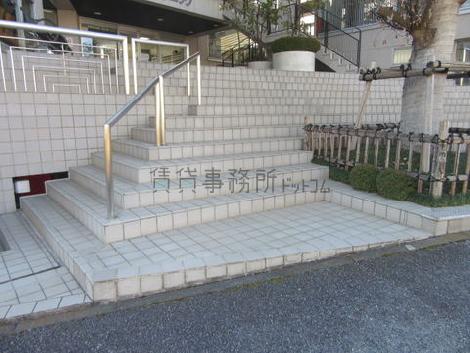 正面玄関