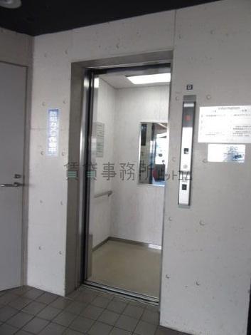 エレベーター