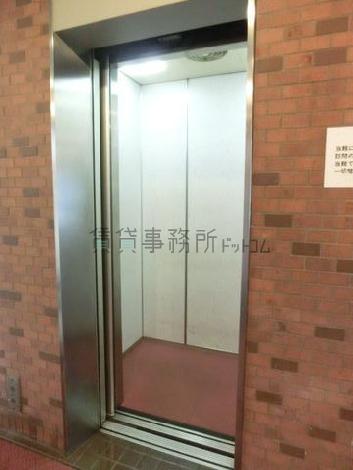 エレベーター
