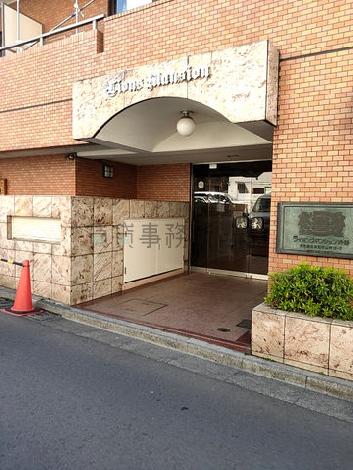 正面玄関