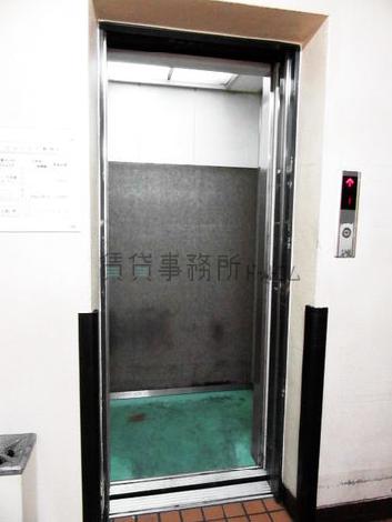 エレベーター