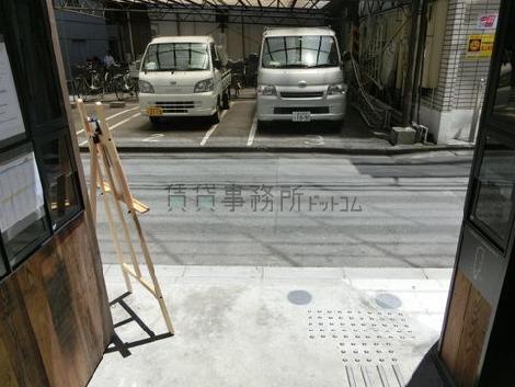 正面玄関