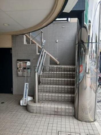 正面玄関