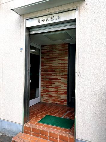 正面玄関