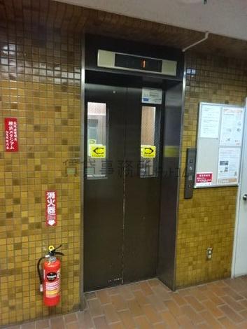 エレベーター