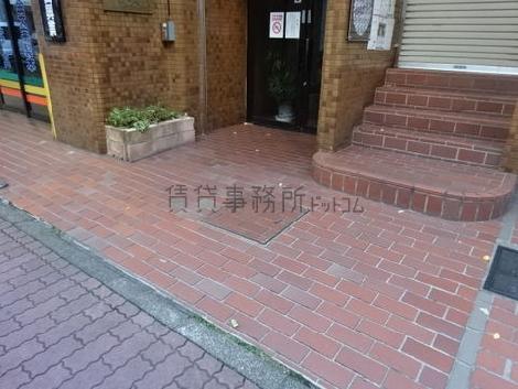 正面玄関