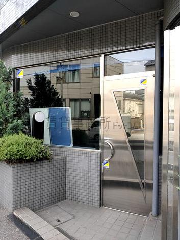 正面玄関