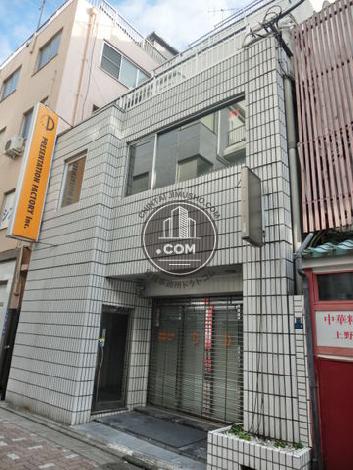 会計センタービルの外観写真