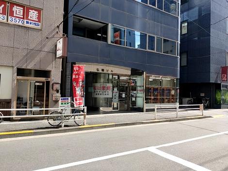 正面玄関