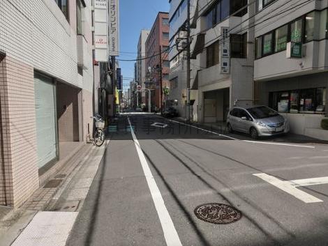 小伝馬町駅方面