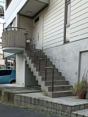 正面玄関