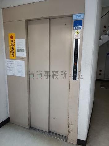 エレベーター
