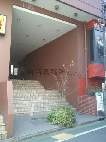 正面玄関