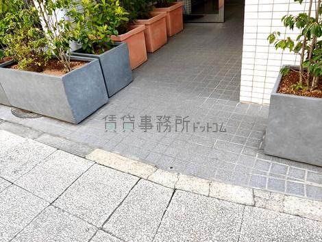 正面玄関