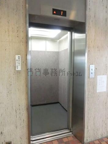 エレベーター