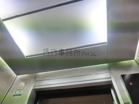 エレベーター