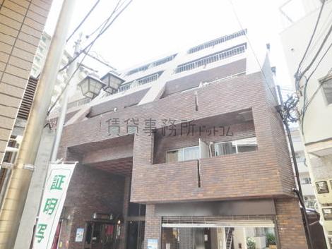 濃淡のある煉瓦張り