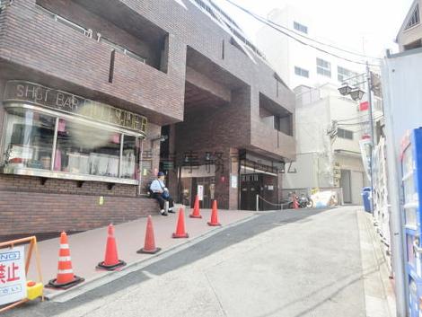 高田馬場駅方面